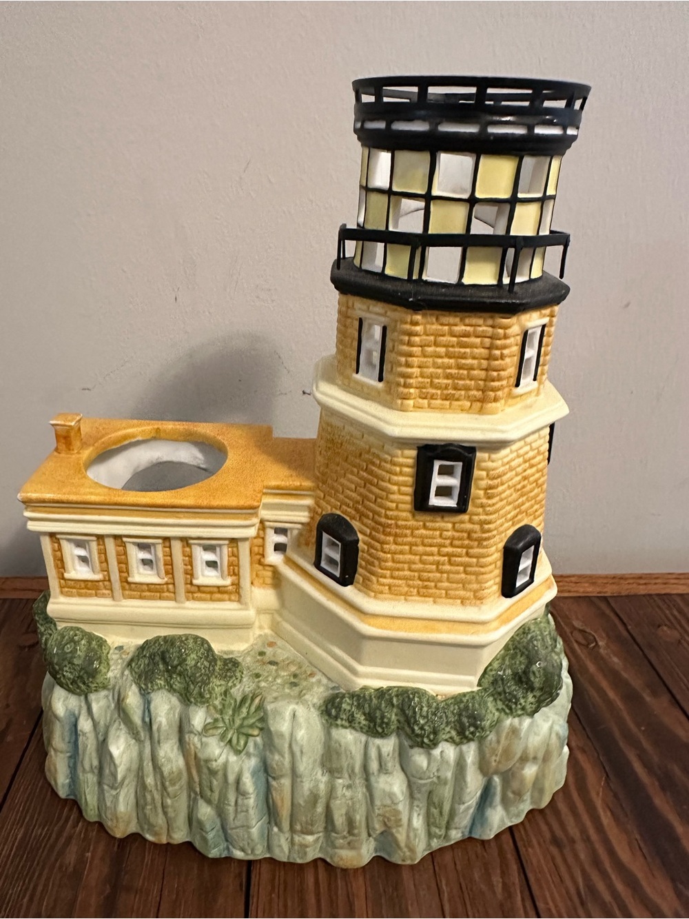 PartyLite Yellow and Cream Lighthouse Candle Holder